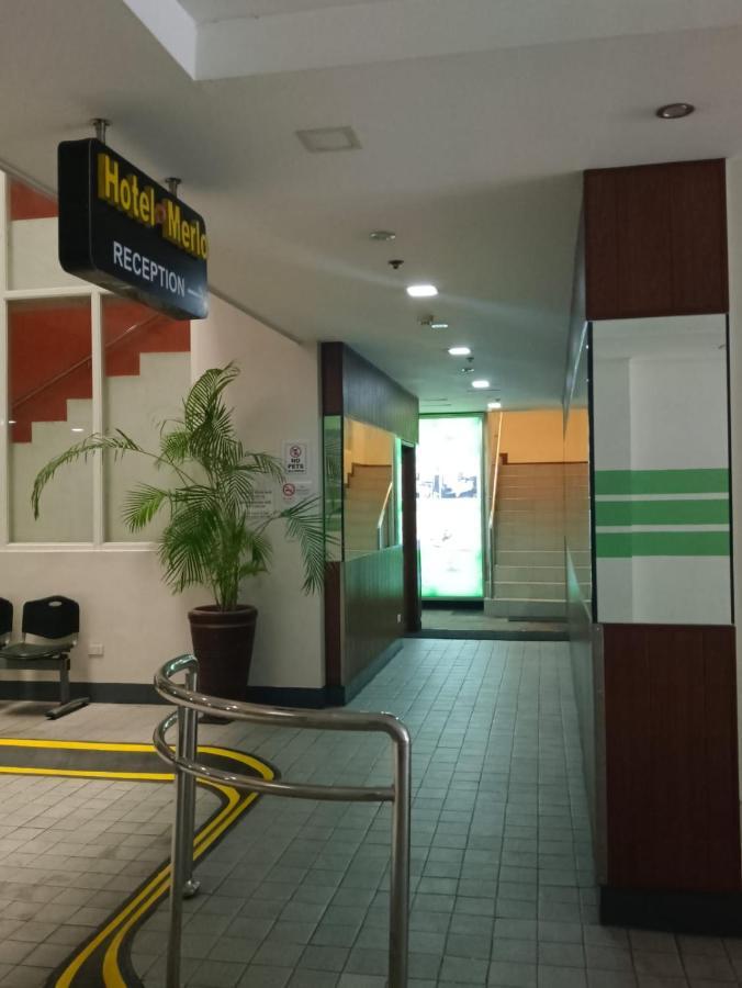Hotel Merlo Makati City Esterno foto