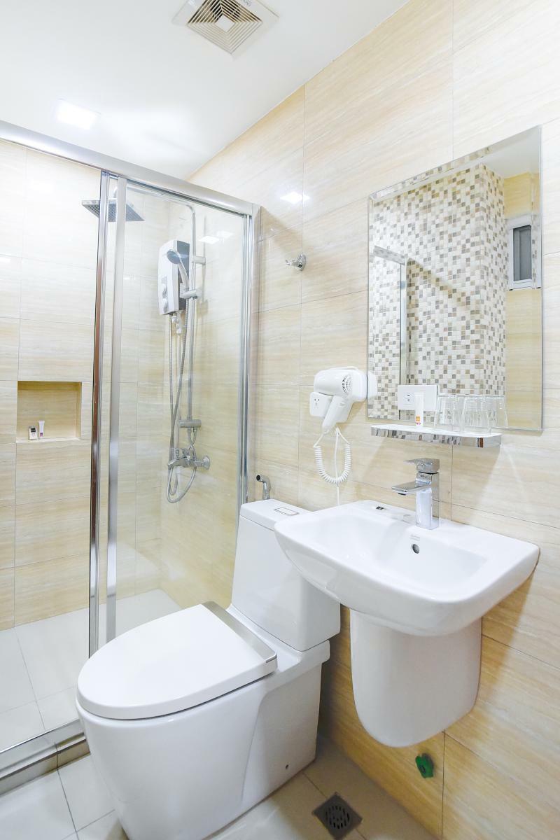 Hotel Merlo Makati City Esterno foto